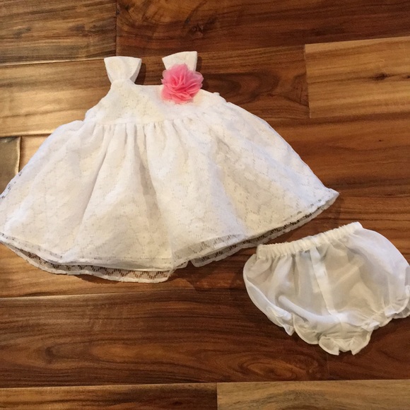 Holiday Editions Other - Holiday Editions 3-6 month Dress and Diaper Cover